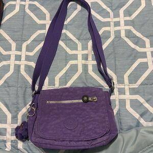 Vintage Kipling Purple Crossbody Purse. Pre loved condition
